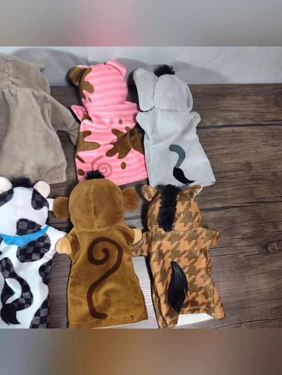 Melissa And Doug Lot Of 18 Hand Puppets (Animals/People) - Picture 14 of 14